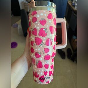 KATYDID strawberry tumbler